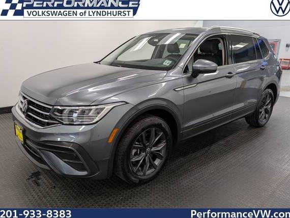 VOLKSWAGEN TIGUAN 4MOTION 2022 3VV2B7AX4NM044337 image